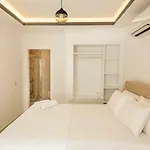 Cedrus Aparthotel 4*