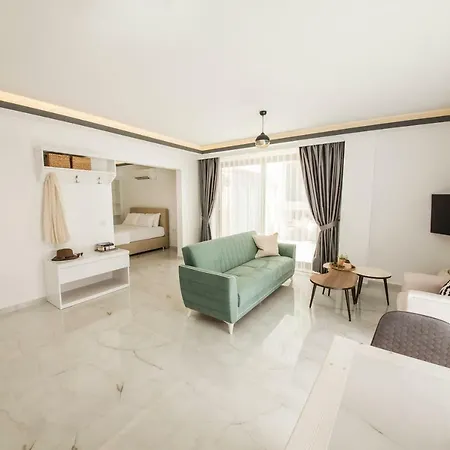 Cedrus 4*