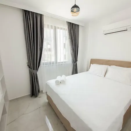 Cedrus Aparthotel 4*